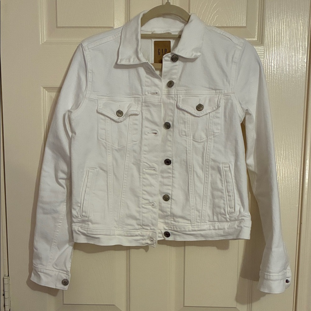 GAP Women's Classic White Jean Jacket